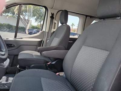 2021 Ford Transit Passenger Wagon XL