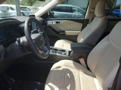 2022 Ford Explorer Platinum