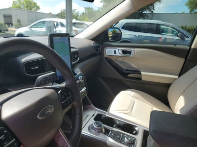 2022 Ford Explorer Platinum