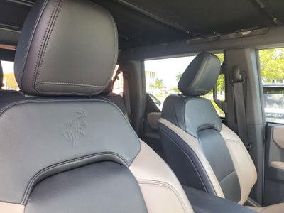 2022 Ford Bronco Base
