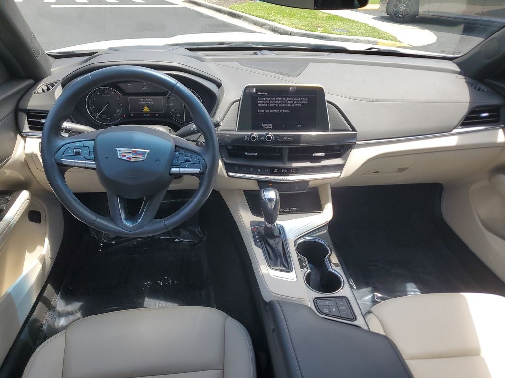 2023 Cadillac CT4 Luxury