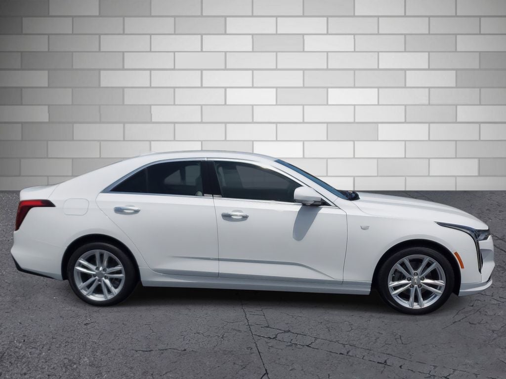 2023 Cadillac CT4 Luxury