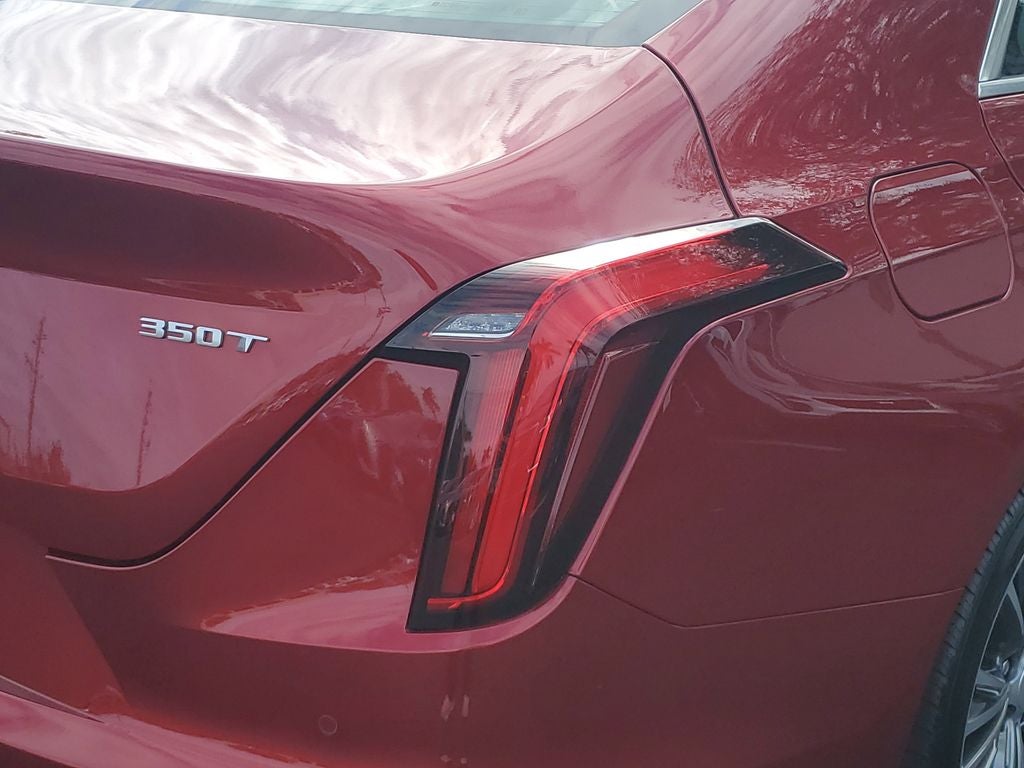 2023 Cadillac CT4 Premium Luxury