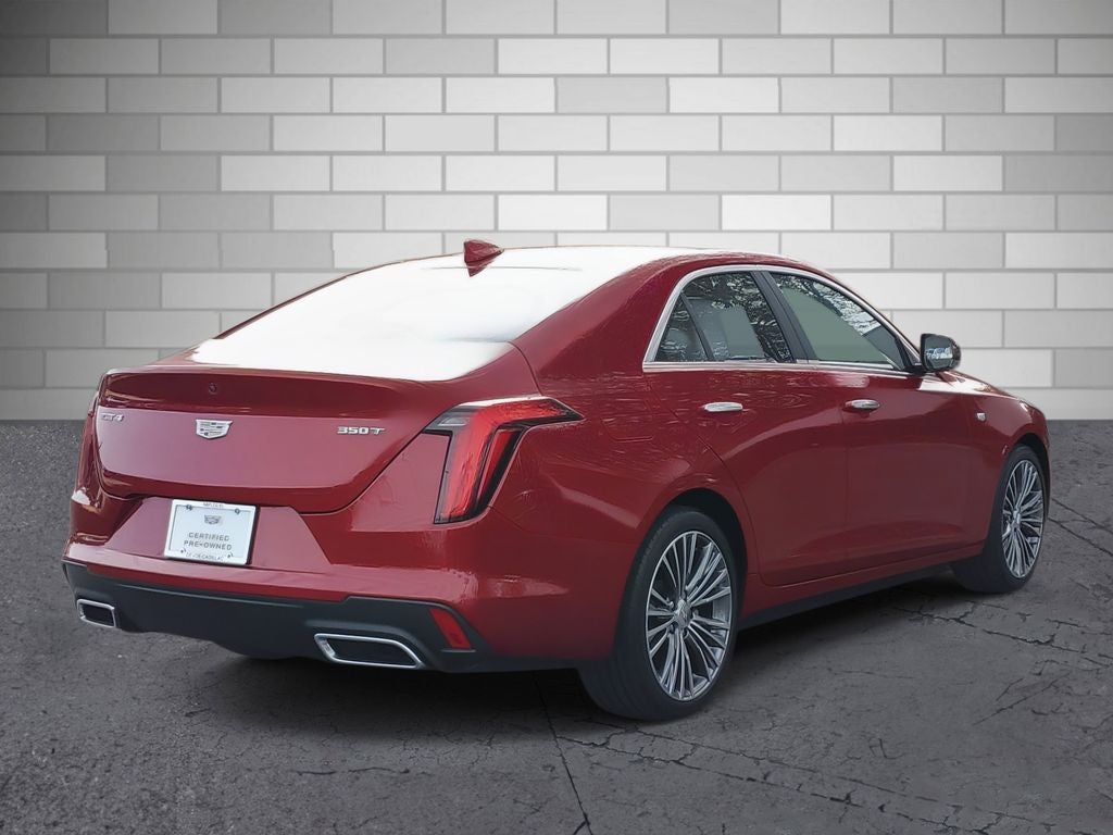 2023 Cadillac CT4 Premium Luxury