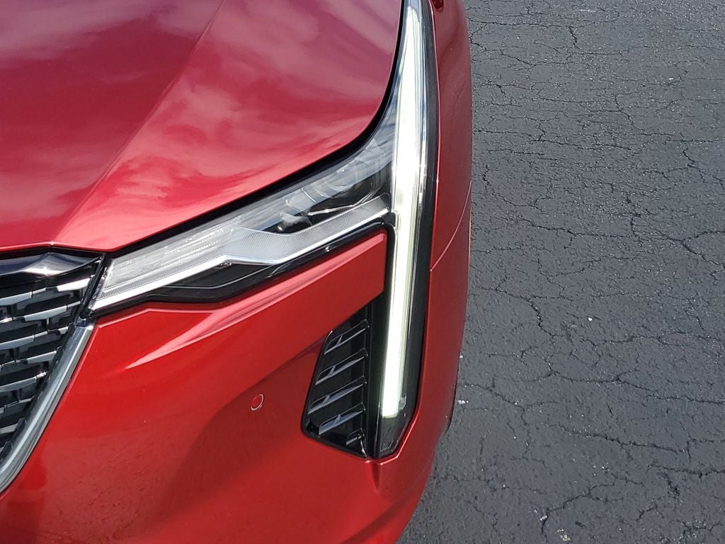 2023 Cadillac CT4 Premium Luxury