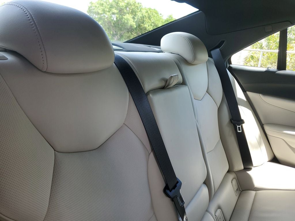 2023 Cadillac CT4 Premium Luxury