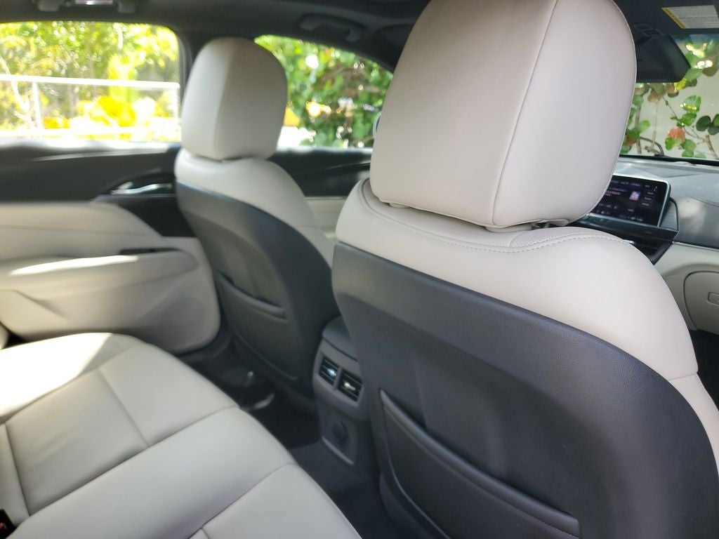 2023 Cadillac CT4 Premium Luxury