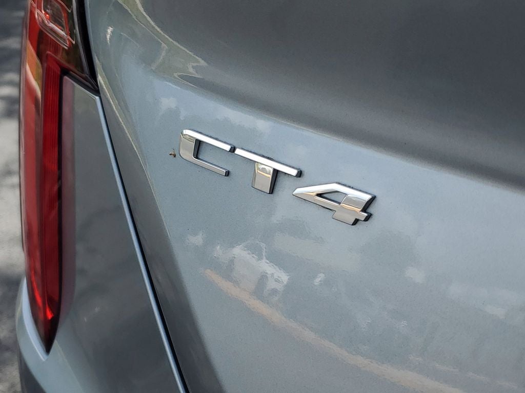 2023 Cadillac CT4 Premium Luxury