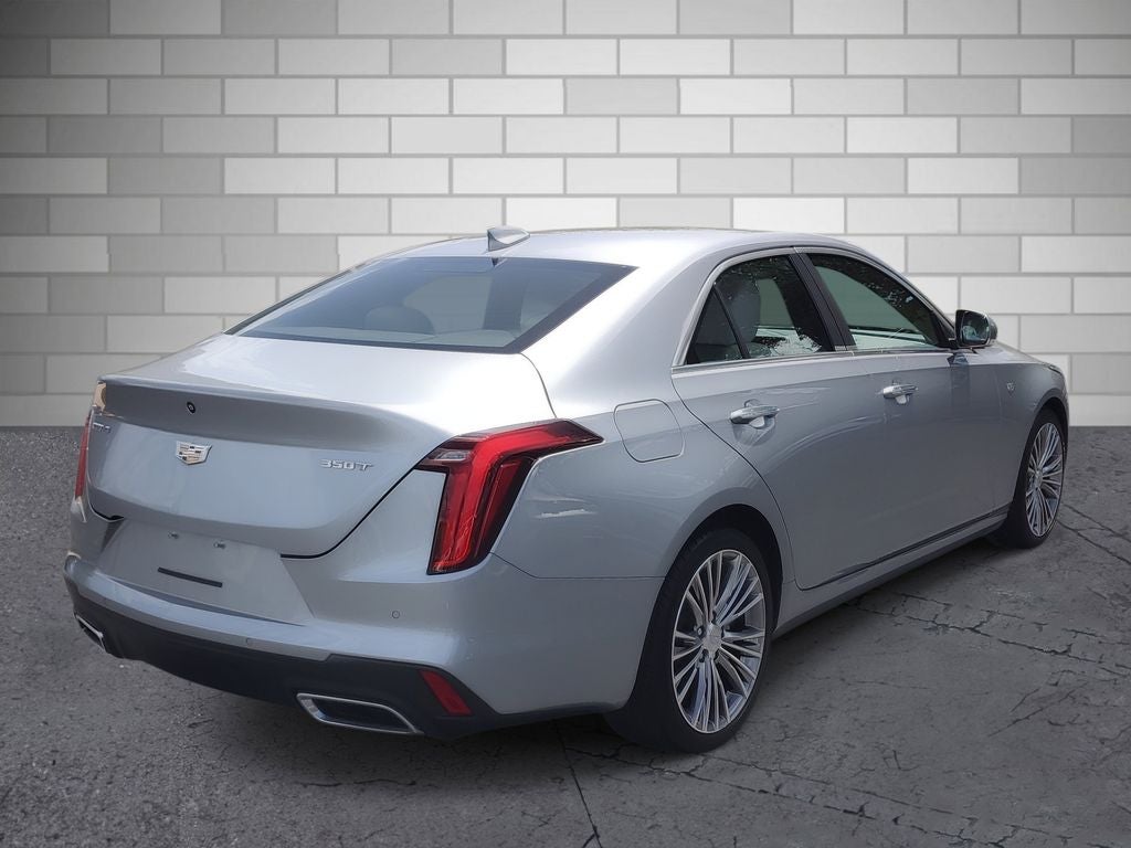 2023 Cadillac CT4 Premium Luxury