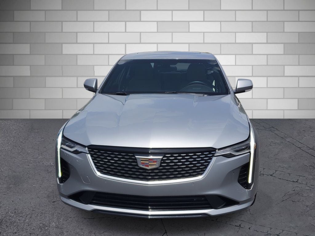 2023 Cadillac CT4 Premium Luxury