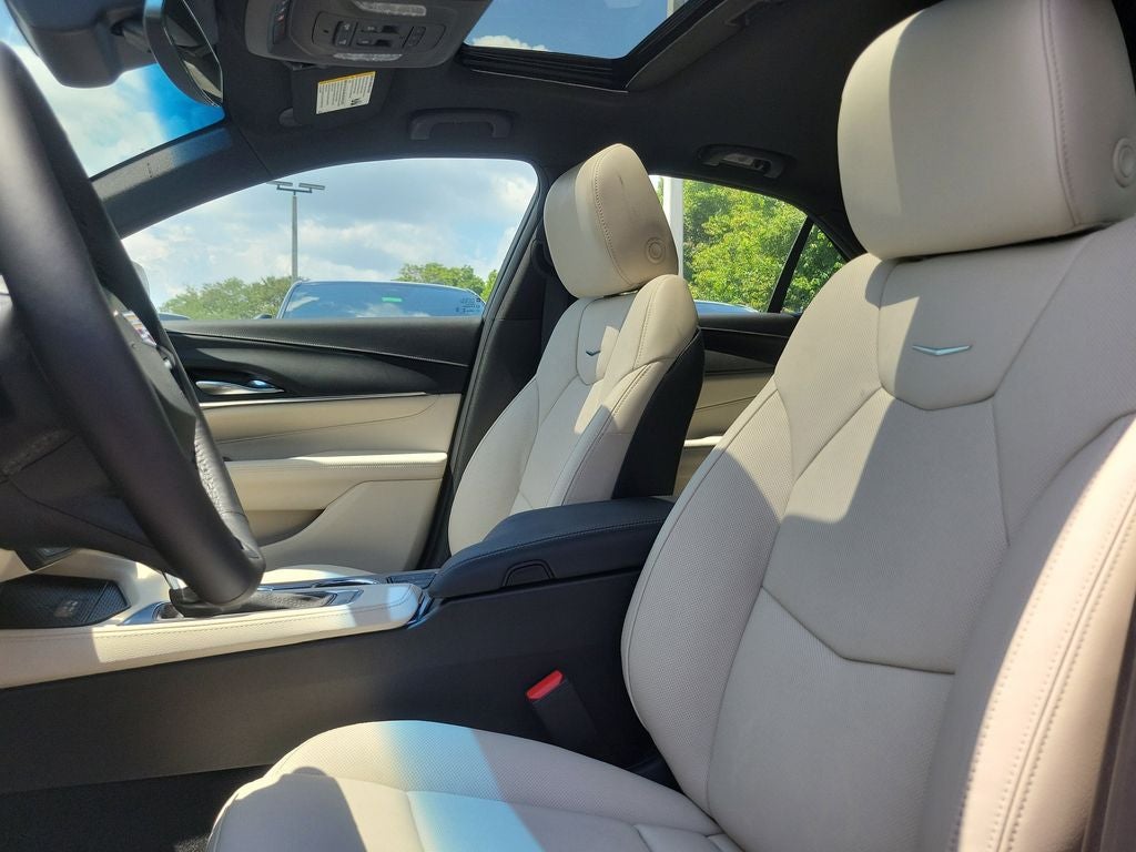 2025 Cadillac CT4 Premium Luxury