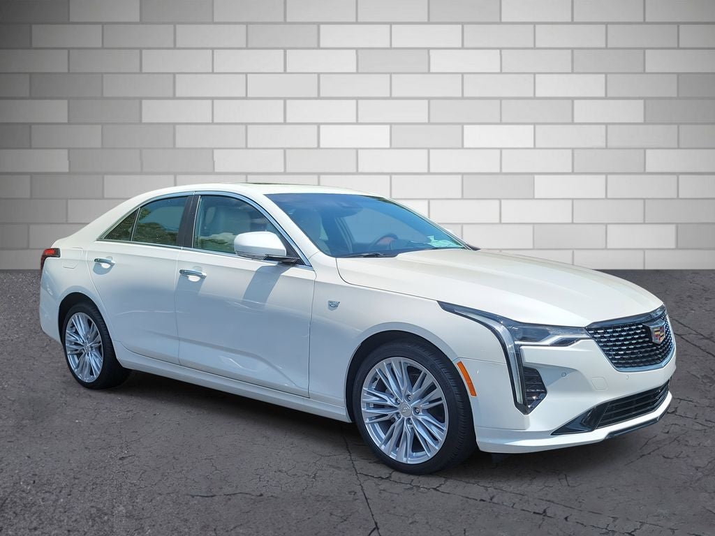 2025 Cadillac CT4 Premium Luxury