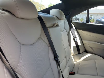 2023 Cadillac CT4 Premium Luxury