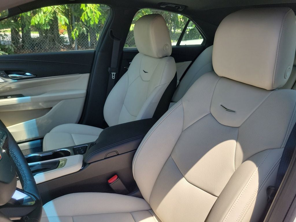 2025 Cadillac CT4 Premium Luxury