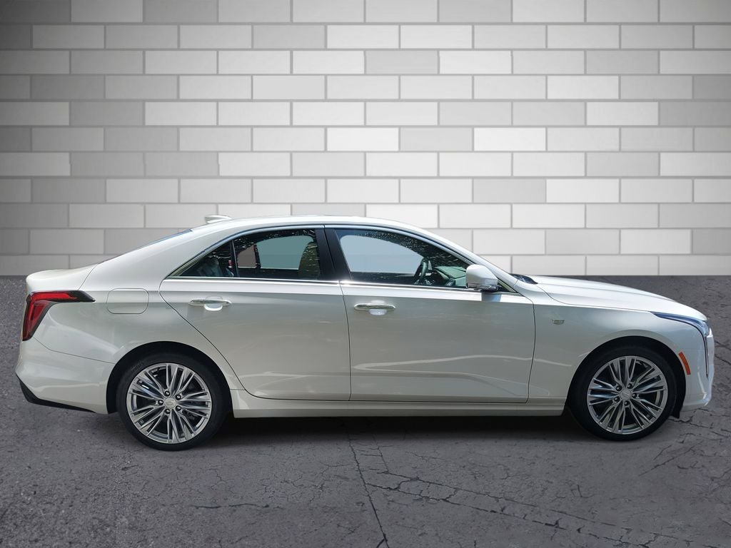 2025 Cadillac CT4 Premium Luxury