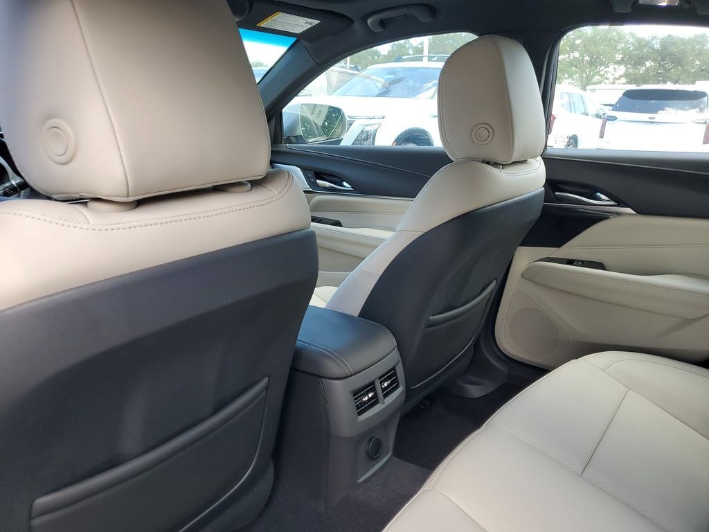 2025 Cadillac CT4 Premium Luxury