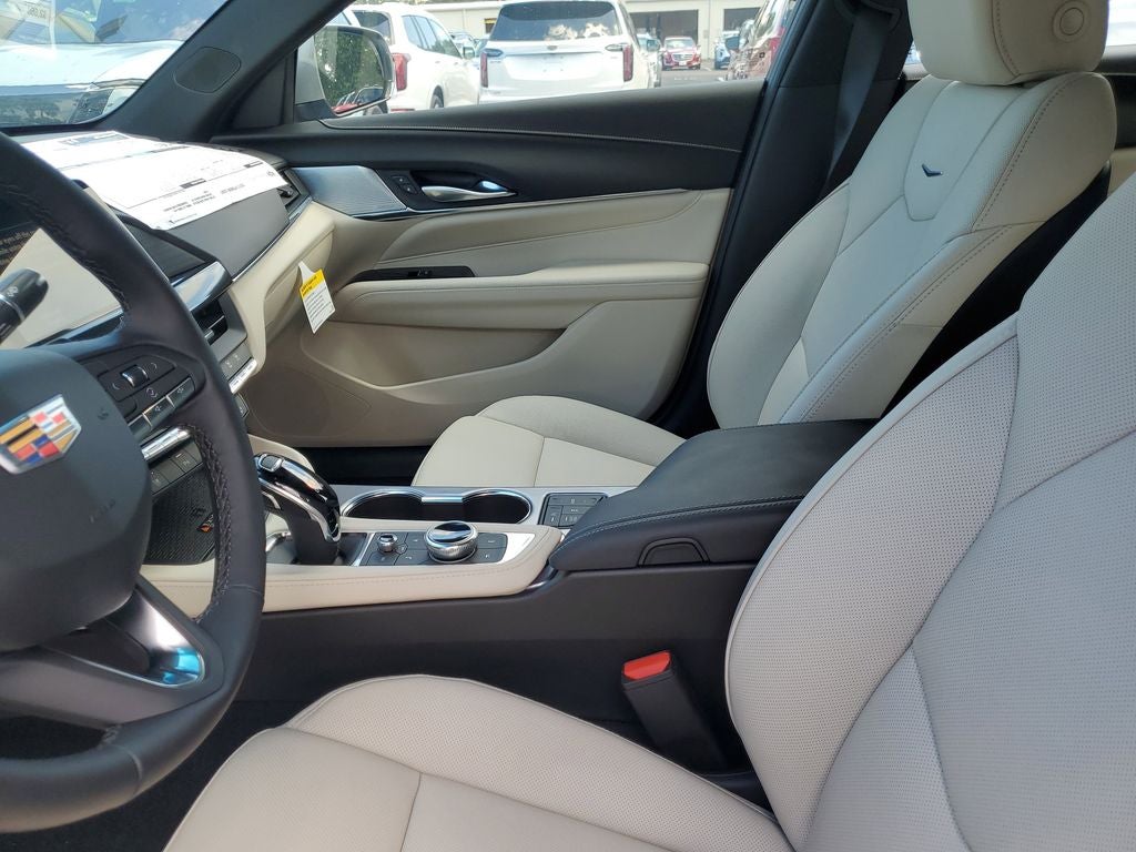 2025 Cadillac CT4 Premium Luxury