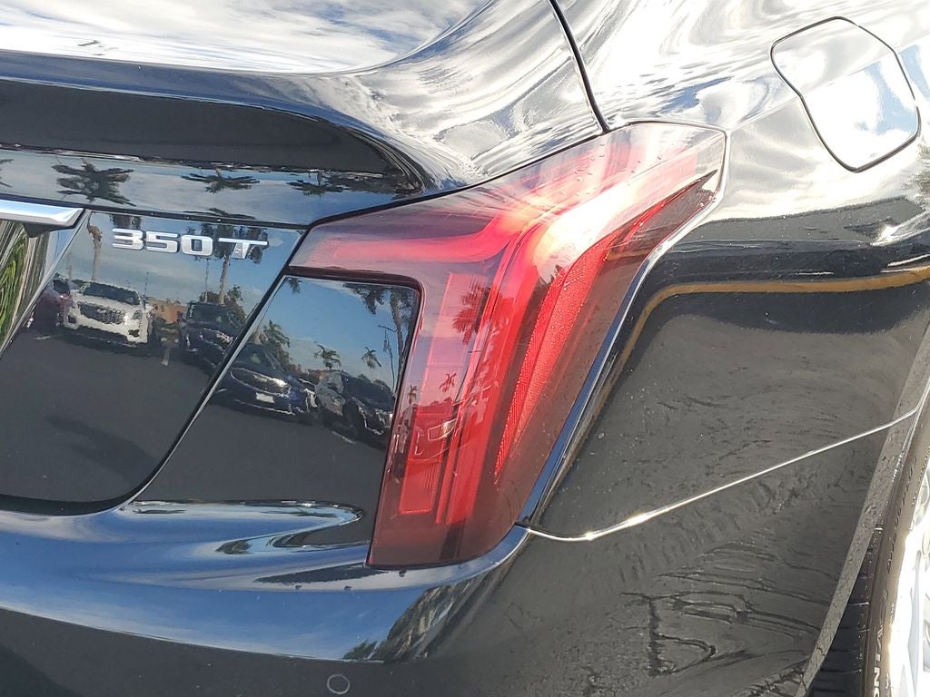 2023 Cadillac CT5 Luxury