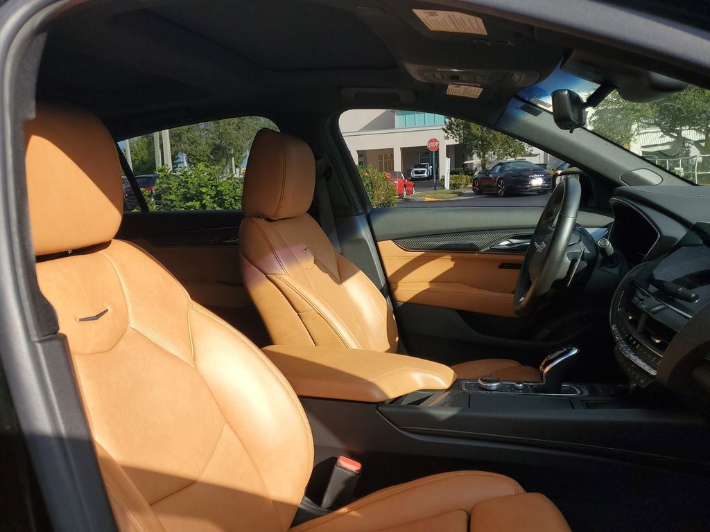 2023 Cadillac CT5 Premium Luxury