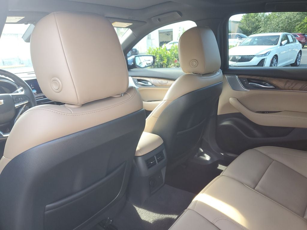 2022 Cadillac CT5 Premium Luxury