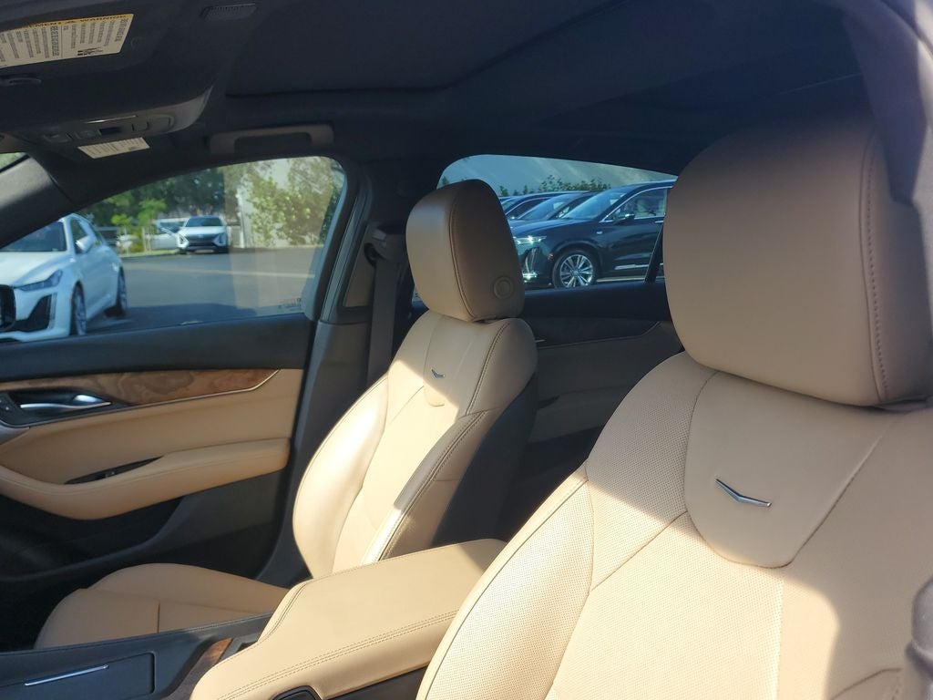 2022 Cadillac CT5 Premium Luxury