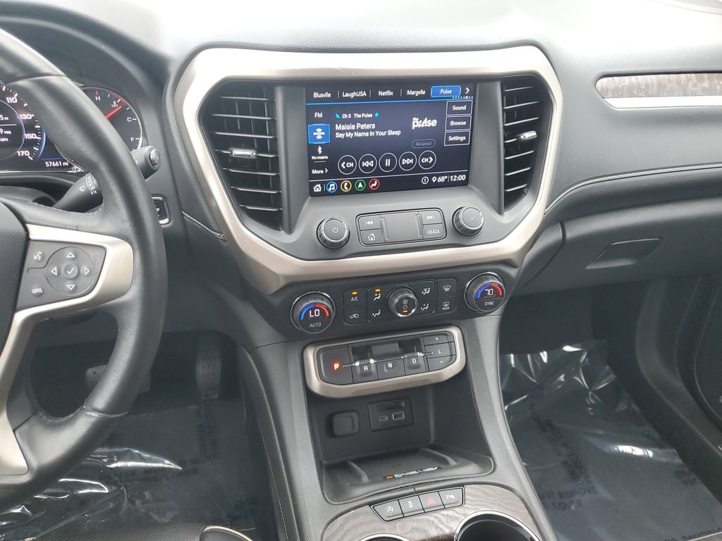 2020 GMC Acadia Denali