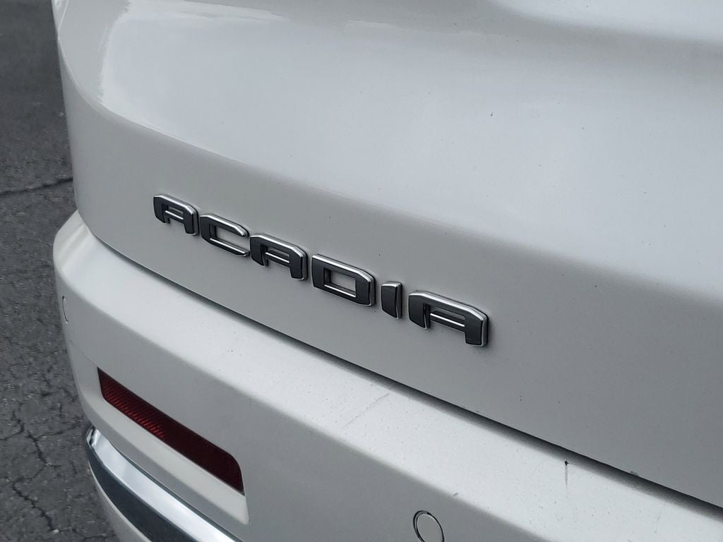 2020 GMC Acadia Denali