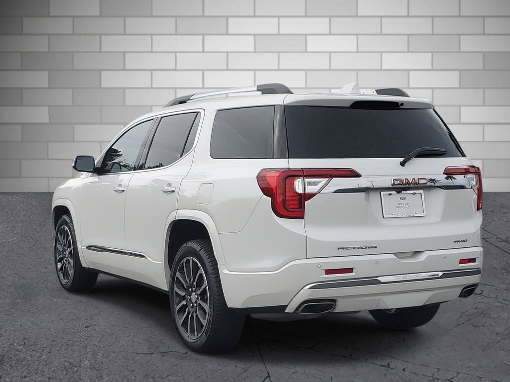 2020 GMC Acadia Denali