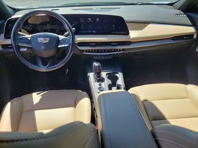 2024 Cadillac XT4 Luxury