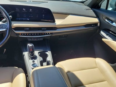 2024 Cadillac XT4 Luxury