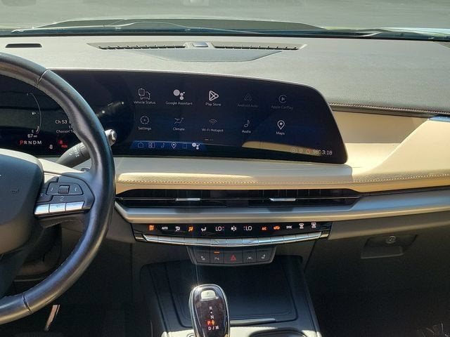 2024 Cadillac XT4 Luxury