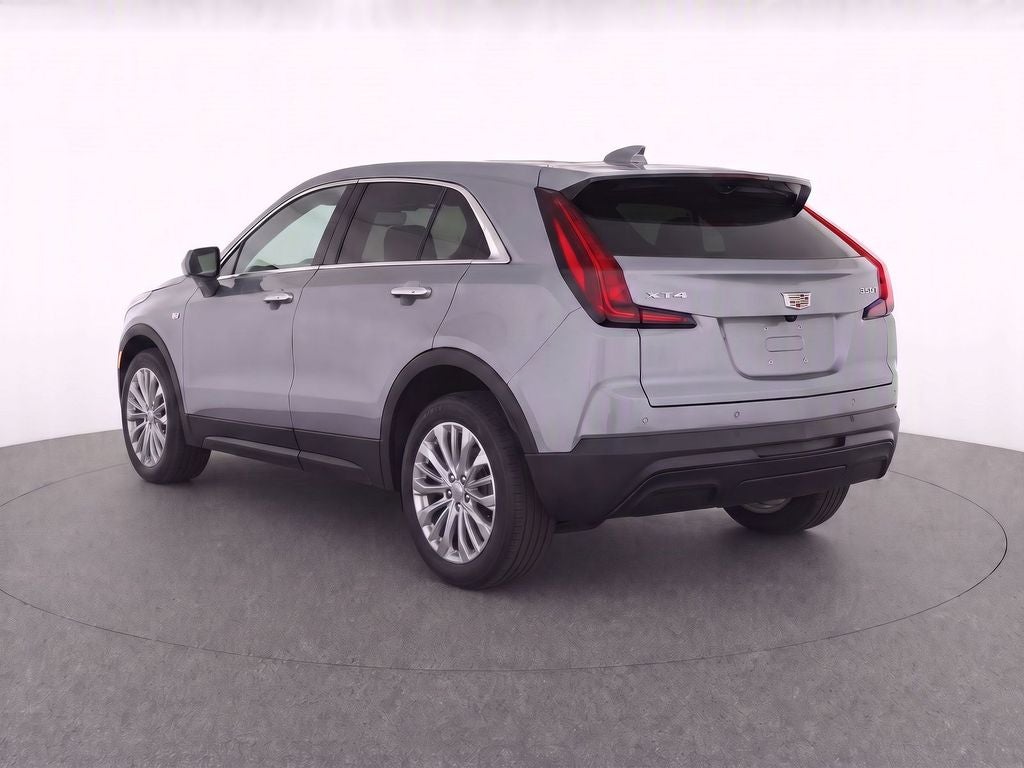 2024 Cadillac XT4 Luxury
