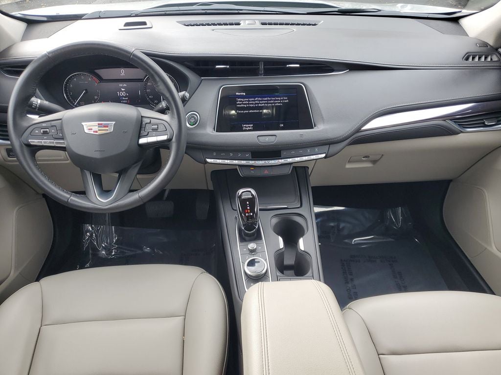 2021 Cadillac XT4 Luxury