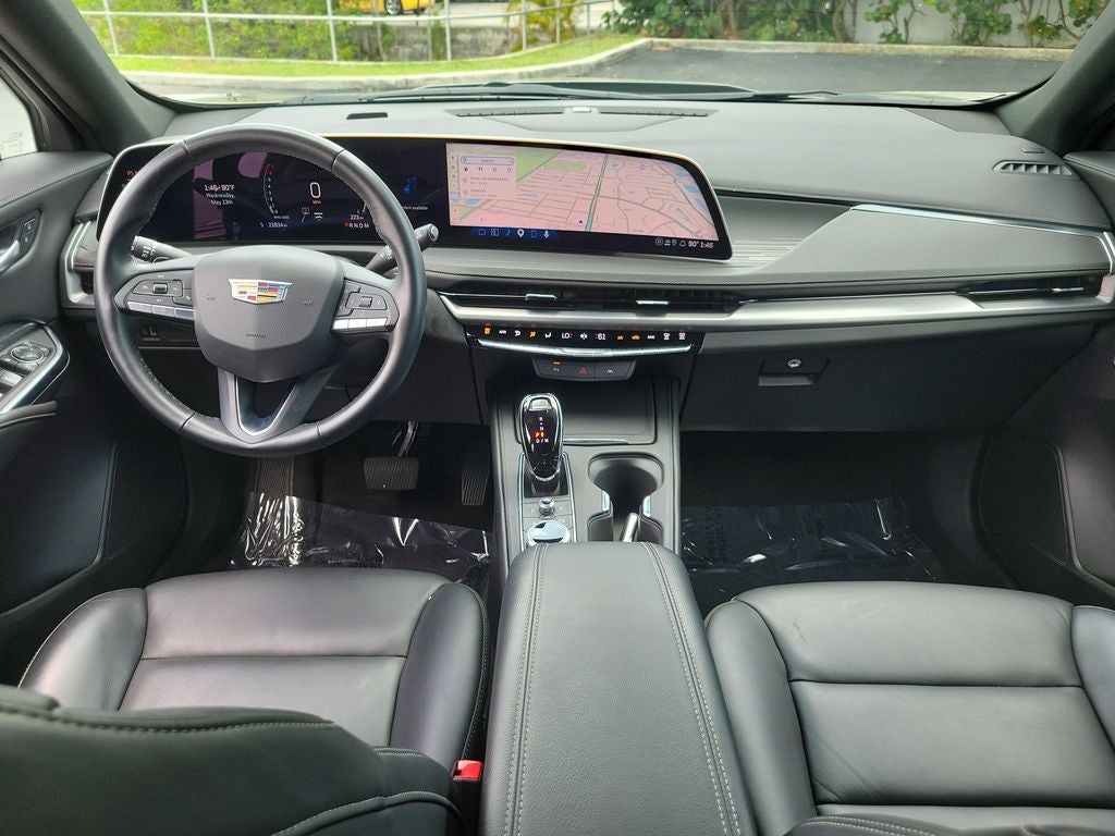 2025 Cadillac XT4 Premium Luxury