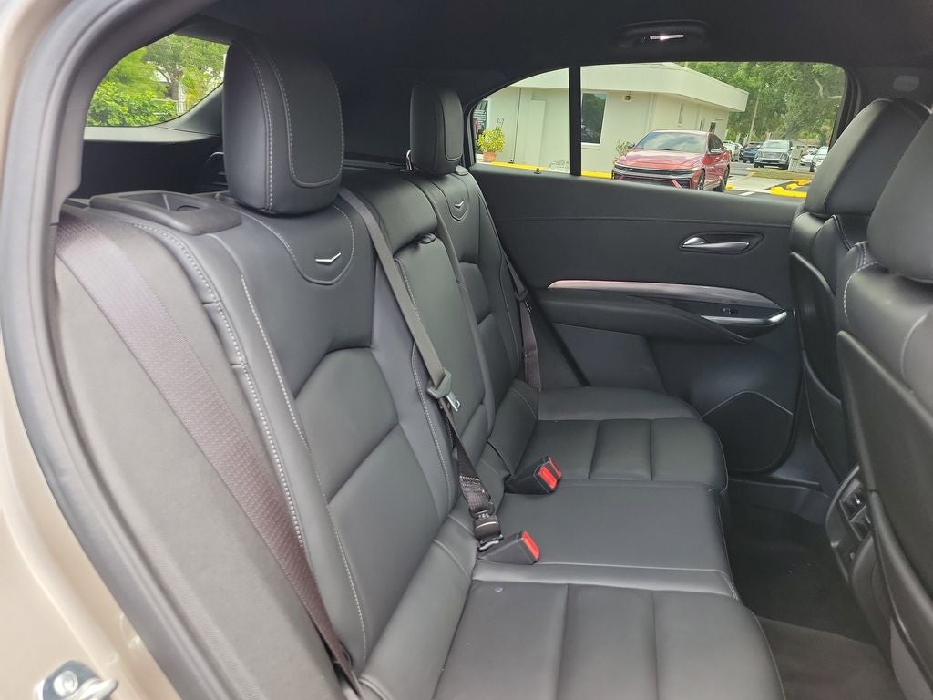 2025 Cadillac XT4 Premium Luxury