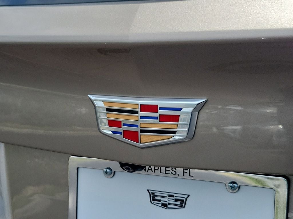 2025 Cadillac XT4 Premium Luxury