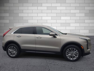 2025 Cadillac XT4 Premium Luxury