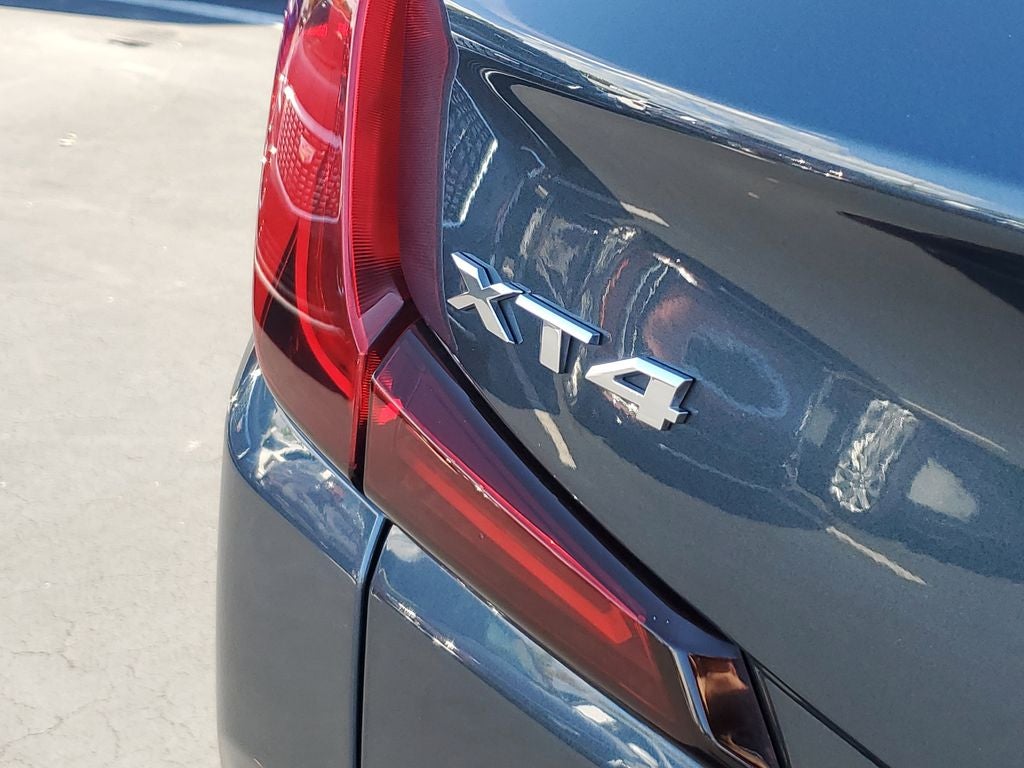 2019 Cadillac XT4 FWD Premium Luxury