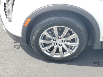 2022 Cadillac XT4 Premium Luxury