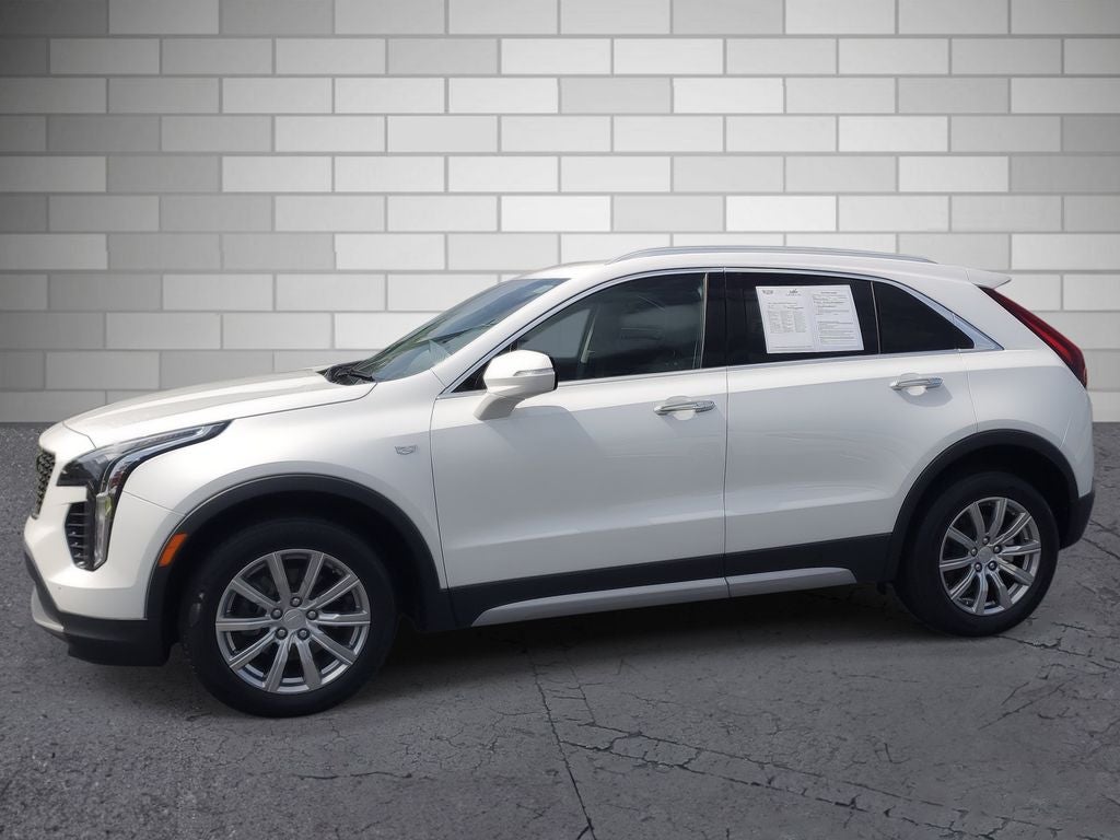 2022 Cadillac XT4 Premium Luxury