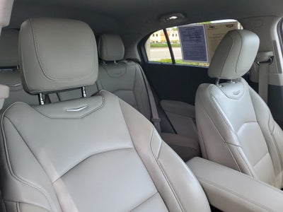 2022 Cadillac XT4 Premium Luxury