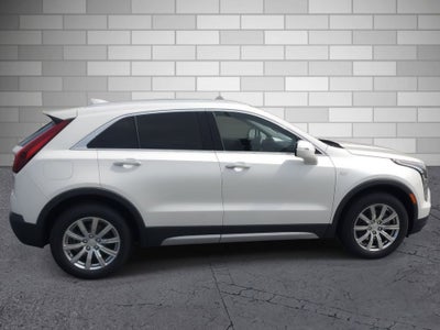 2022 Cadillac XT4 Premium Luxury