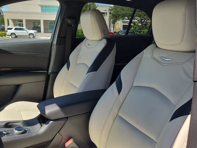 2023 Cadillac XT4 FWD Sport