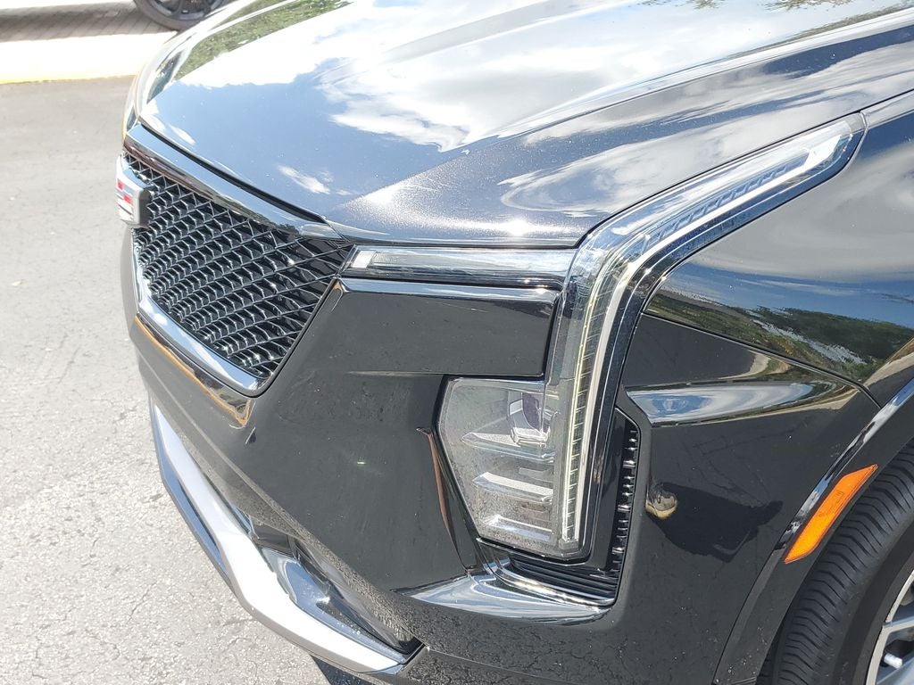 2024 Cadillac XT4 Sport