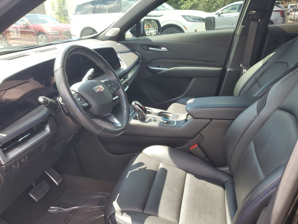 2024 Cadillac XT4 Sport
