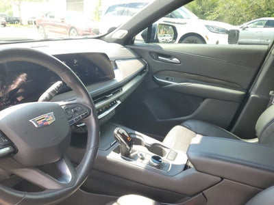 2024 Cadillac XT4 Sport