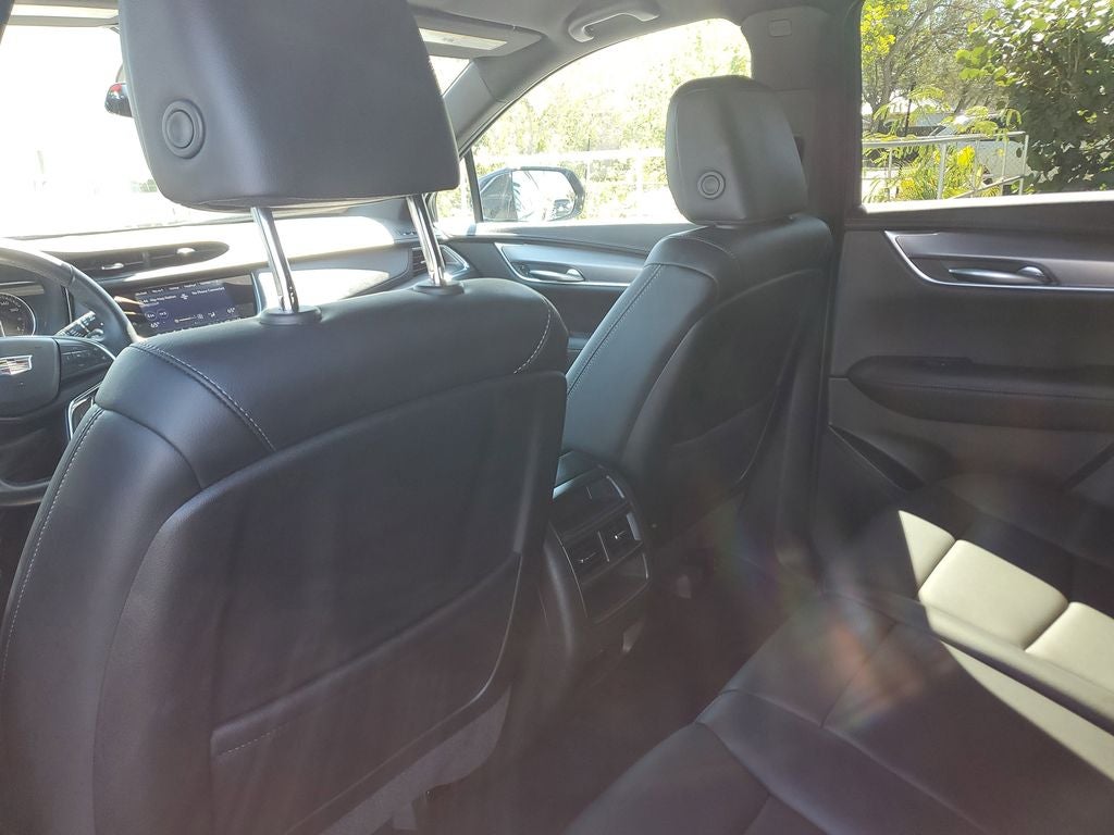 2022 Cadillac XT5 Luxury