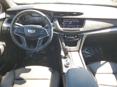 2022 Cadillac XT5 Luxury