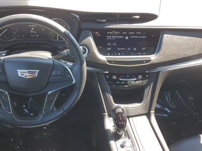 2022 Cadillac XT5 Luxury
