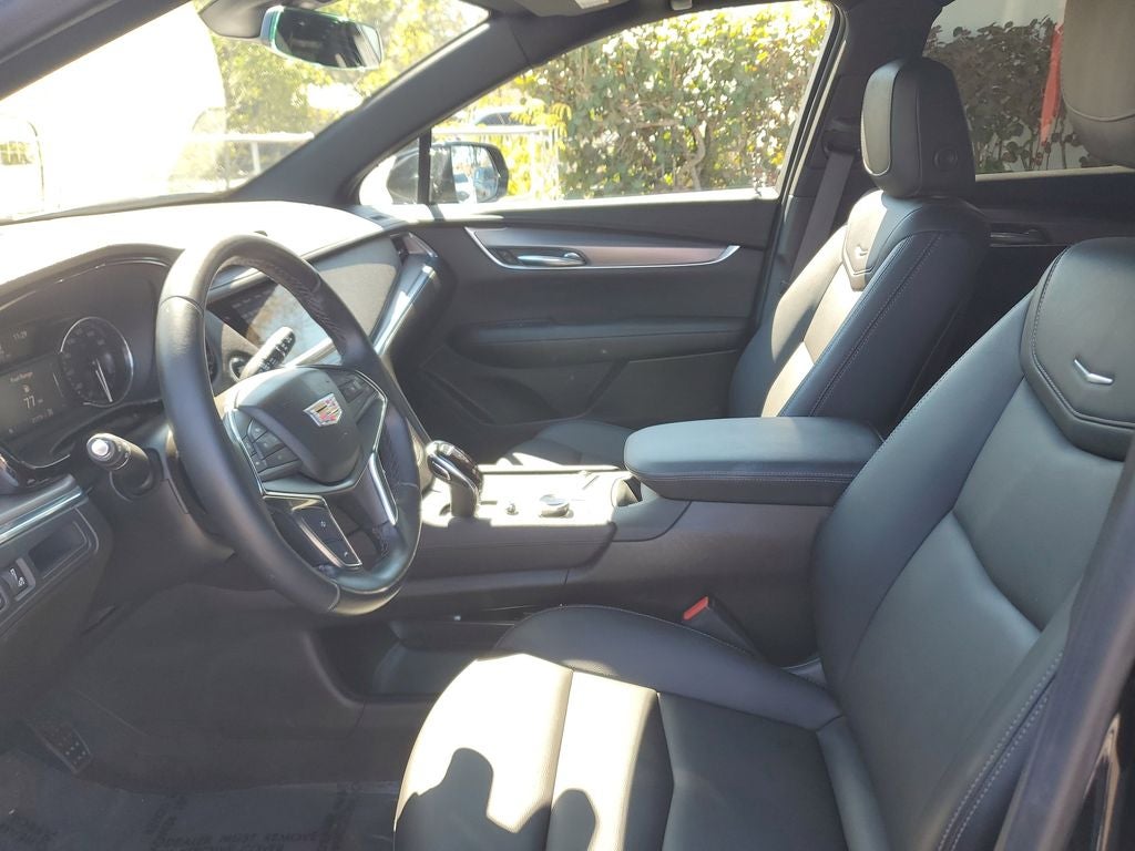 2022 Cadillac XT5 Luxury